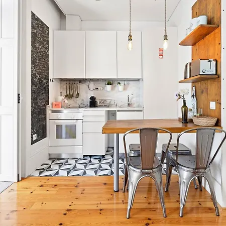 Guestready - Retreat With Balcony דירה